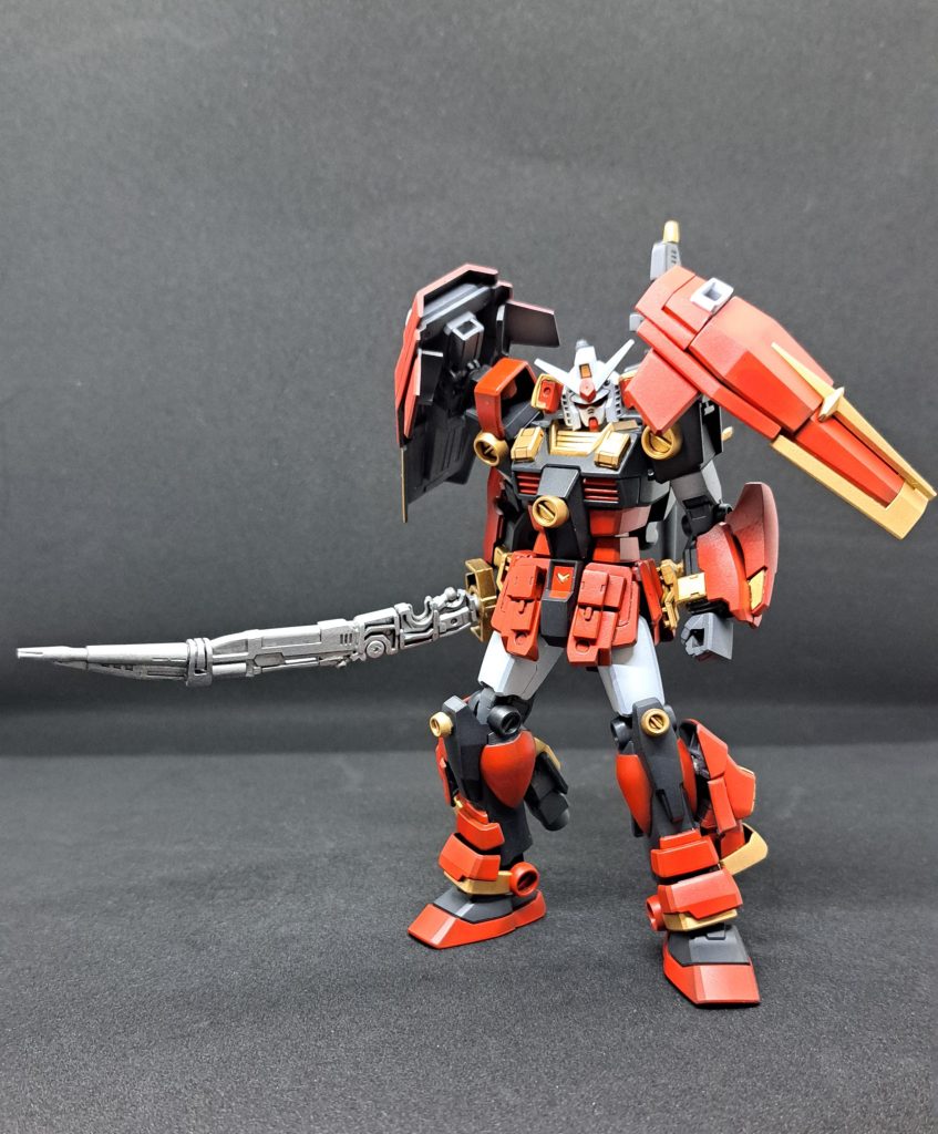 武者なので刀が欲しく無理やり作りました。新たなスジボリもしない縛りプレイでしたので兜の吹き返しの模様は足裏を使ってます。  