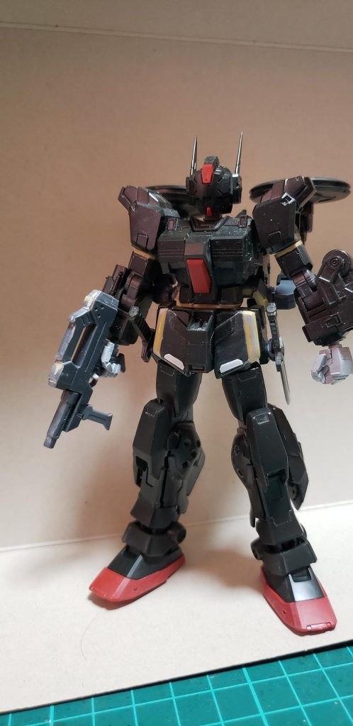 今回も前作同様に、股関節軸3mm下げ、腹部1mm＆腕1mm延長でプロポーション改修してます。