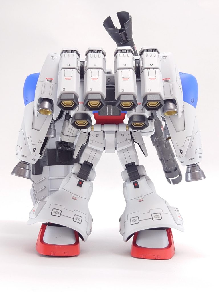 面が大きいのでスジ彫りして情報量増やしましたがセンスが😅先達のを参考にしてセンスを磨く必要有りです(笑)