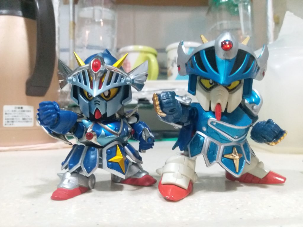 SDX VS 元祖SD FAナイトガンダム–5枚目/制作者：LUNLUN（邪道可動）