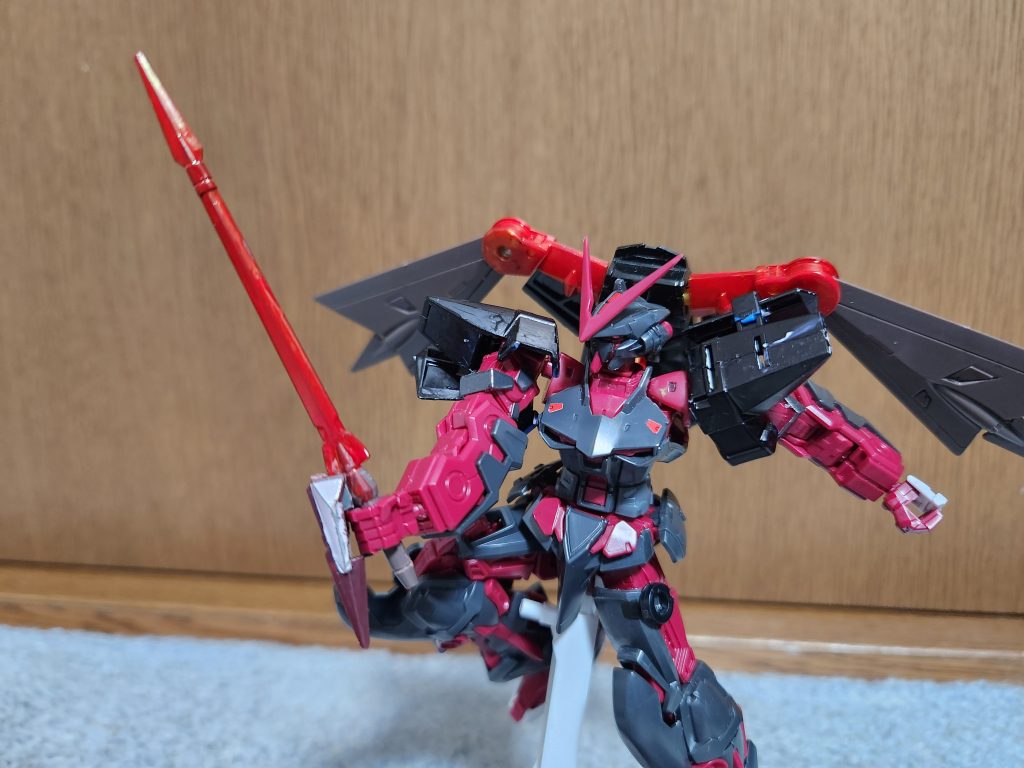 マガノイクタチの残骸みたいなのはツインテールのつもりです　無理あるかぁ