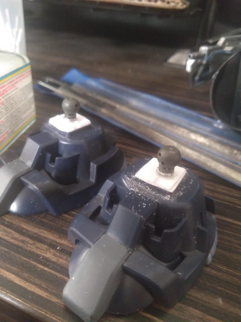 I used metal rods to secure the ball joints from the dilanza ankles. Then I used pla plate over the opening in the Dom's foot. Drilled holes into the ball joint and pla plate and super glued them together 