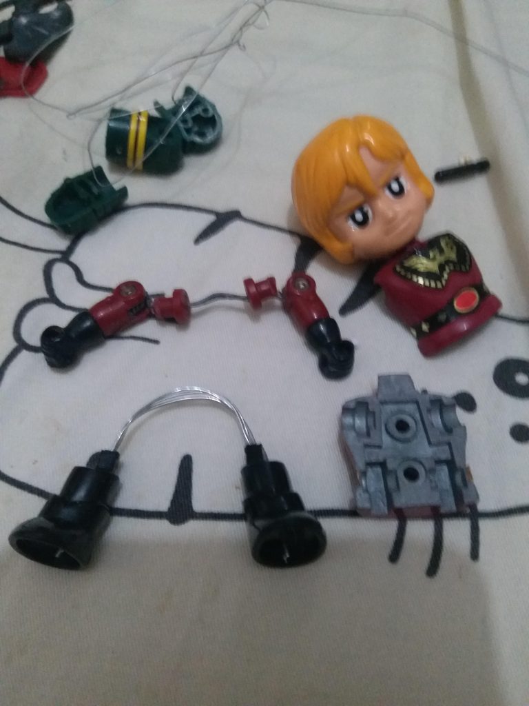 SDガンダムクロス　シャア復活のダンス–3枚目/制作者：LUNLUN（邪道可動）