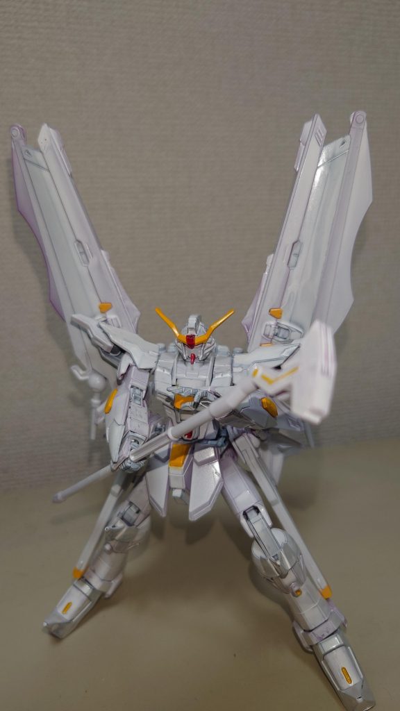 シザー部分を取り外してみたら、鈍器やマジックロッドのように見えなくもないですね。色的に白魔導師ですかね？