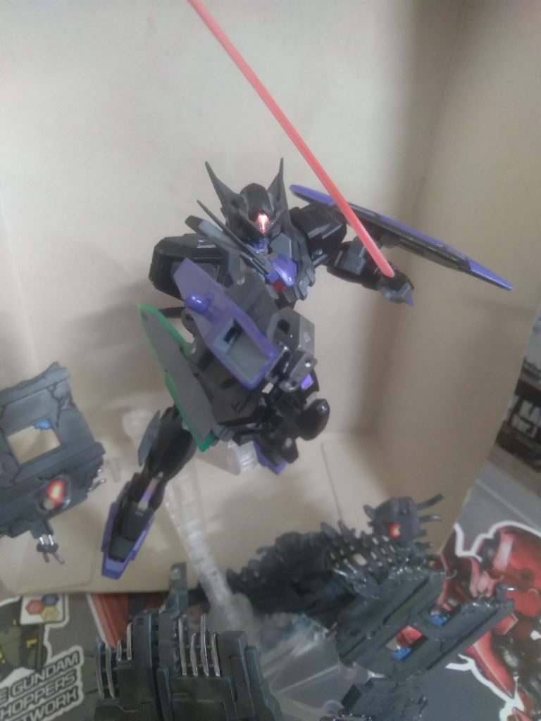 The gn sword x is taken from amazing exia hg. The chest clear part was missing so I made my own from uv resin. It turned out pretty good, I think. 