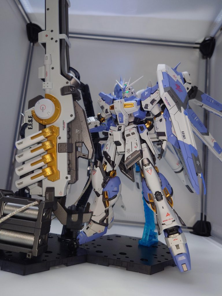 RG Hi-νガンダム–5枚目/制作者：さばみそ