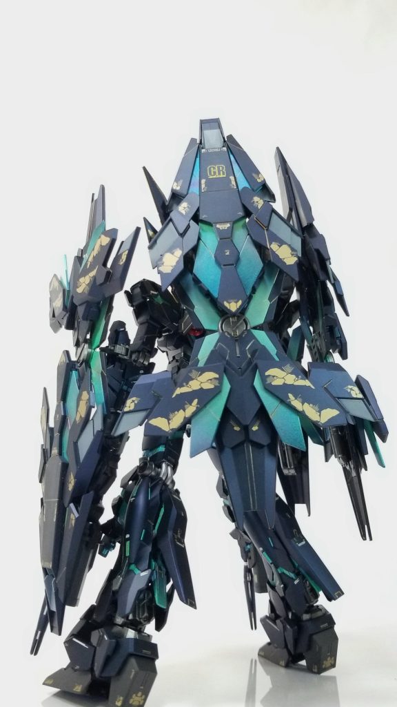 オンフォームのバックショットです。