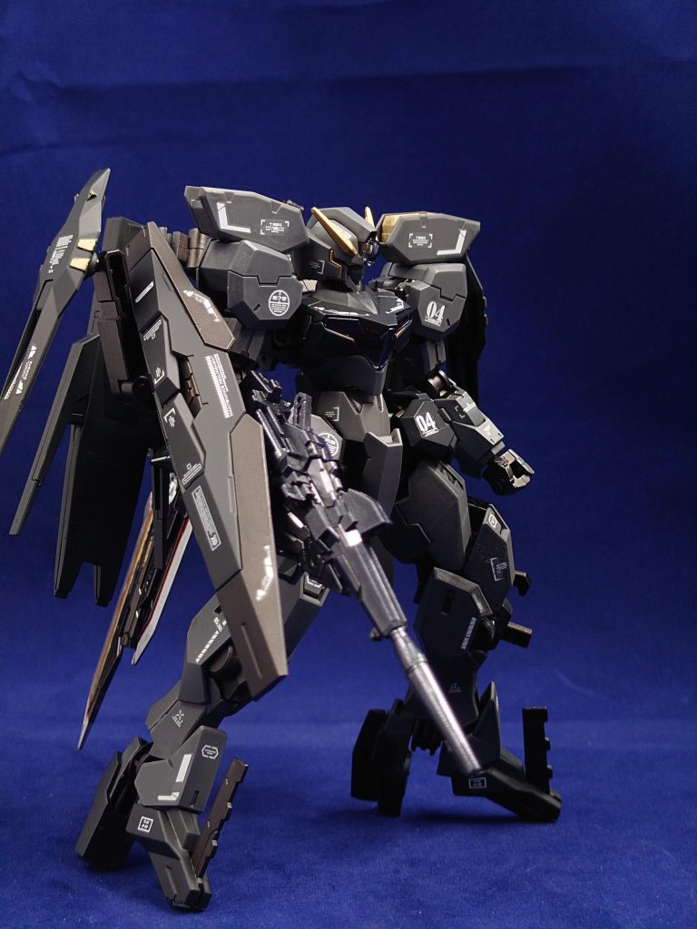 色はトーンを少し落としただけのつもりだったのですが思ったより黒くなりましたねぇ。