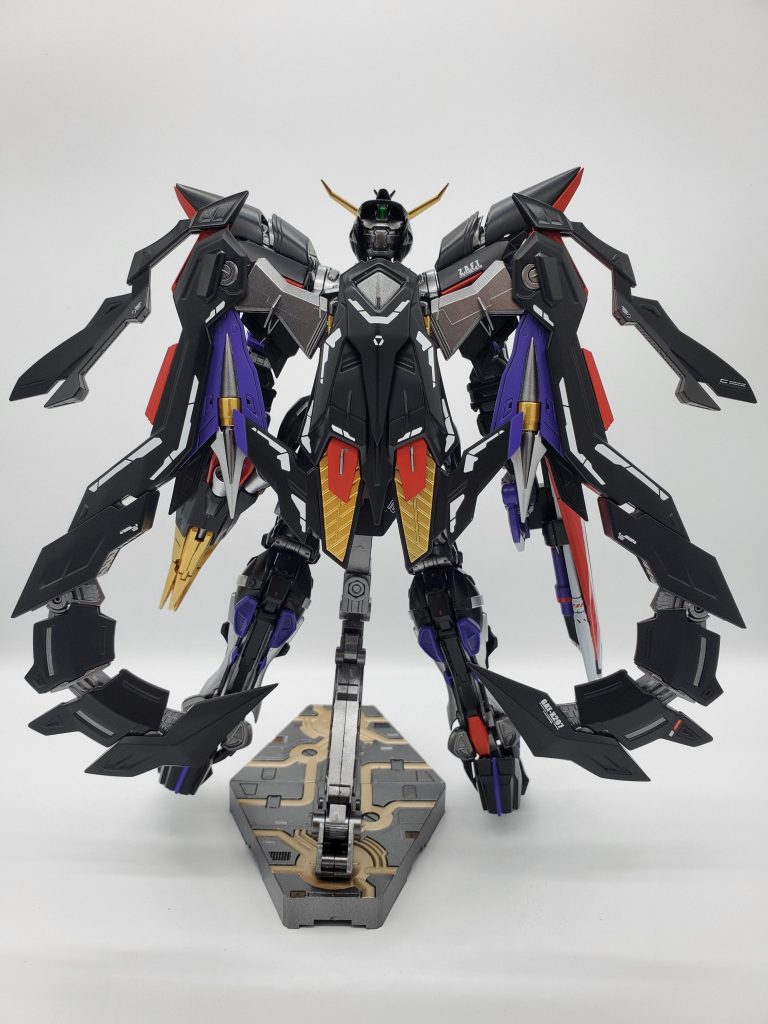 天ミナのバックパックはやっぱりカッケェーです。どうやって攻撃するんか知らんけど