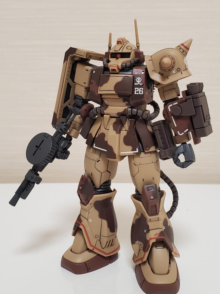 いつも通りチマチマ作っていたのですが、迷彩デカールに苦戦しモチベが下がっていく上に仕事が忙しくなり遅々として進みませんでしたが、やっと完成させる事が出来ました。