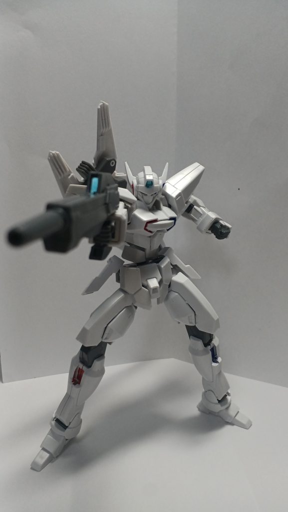 これドッズライフルって言うのですね。ビームライフルと思ってました。