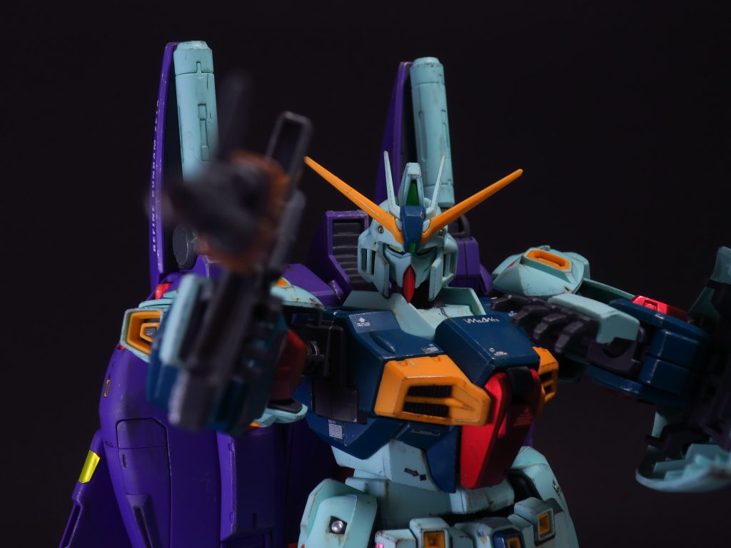 可動も良くて、ポージングも取りやすい。