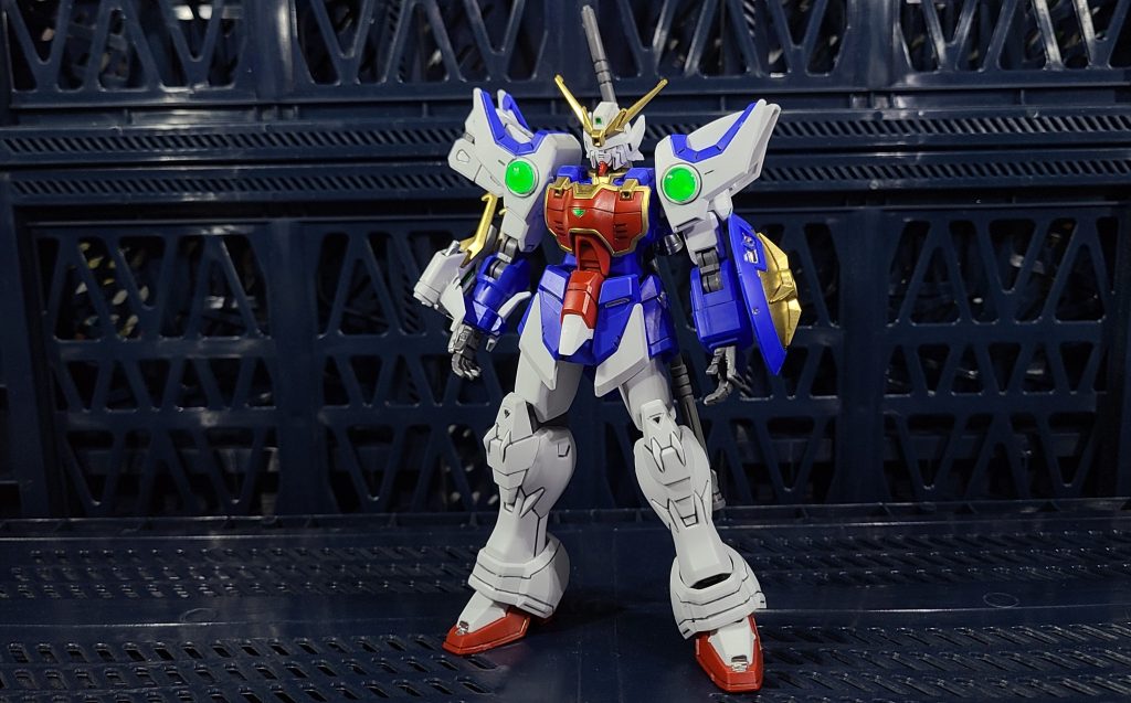 今回はHGACシェンロンガンダムを作成、シェンロンでようやく最初の5機がHGACで揃うってところだったのでこのキットの発売は嬉しかったですね!