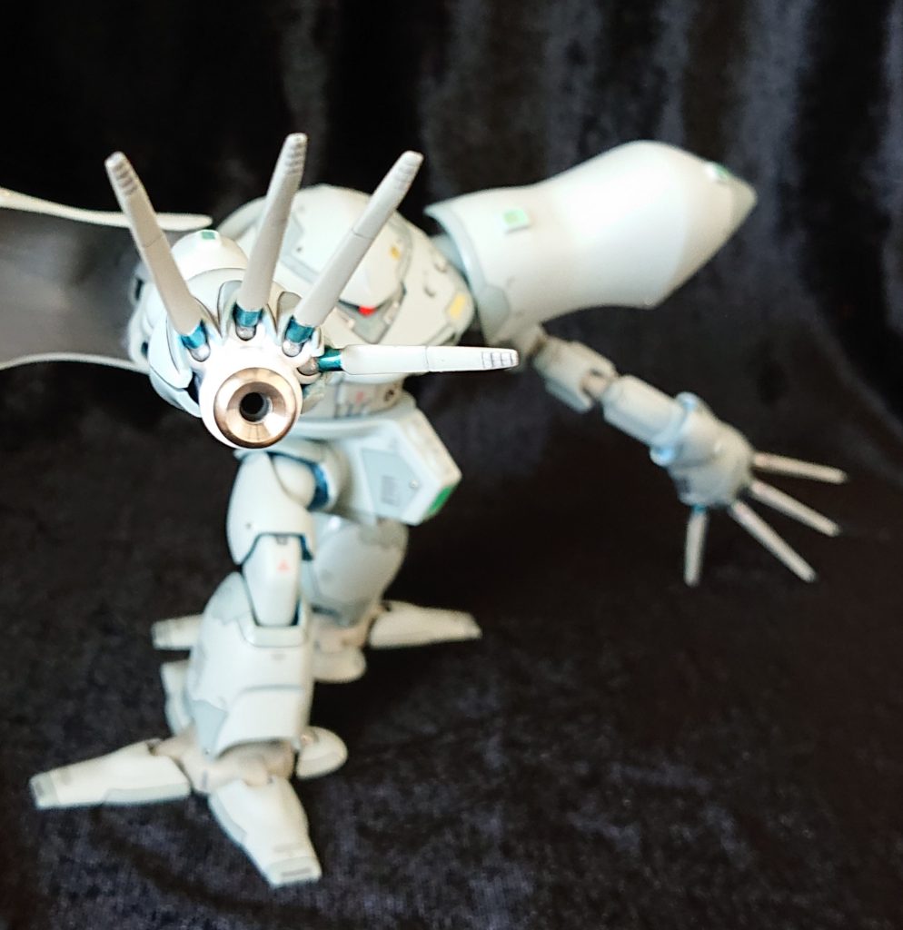 立ち上がりのズキューン。