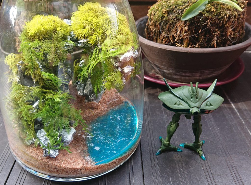 ビグザム・・・・・😏。そうなんですよね。ハイゴッグと全然関係ないし、ビグザムは地球にいないし、このビグザム小さっ。 ただ、ただ、皆さんに涼しさを感じ頂ければ幸いかと😊