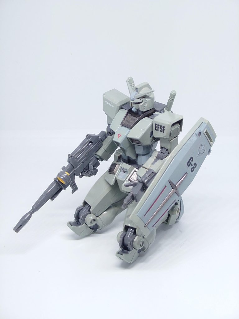 可動域最強のグローバルガンダムなので、正座も楽々。やっぱスゴいキットだなと改めて実感。