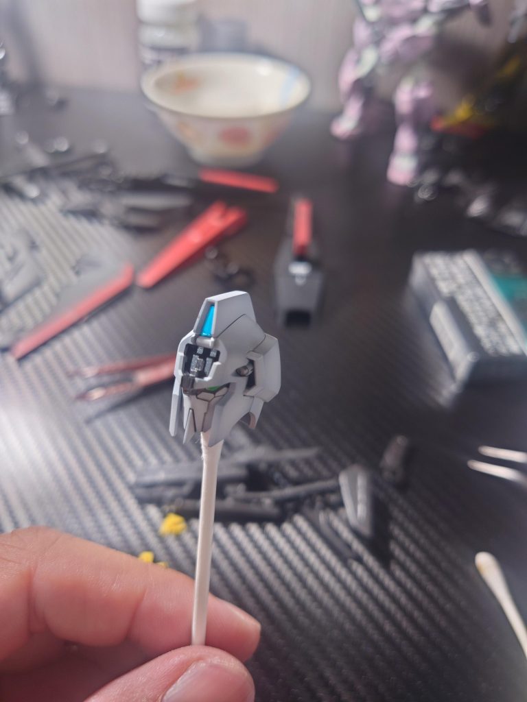 若干顔をシャープにしました