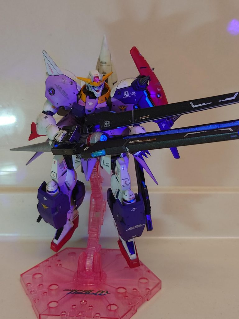 遠距離戦闘②GNドライブが2機増設されて粒子足りない問題も解決です!名称を差別化のためにGNFWとしました フルウェポンの略です