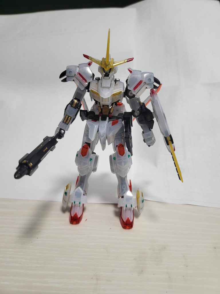 端白星 クリアカラー筆塗りでの部分塗装と水性塗料でのスミイレのみ。主に内部フレームとシール部細かいとこの追加デティール塗装。前