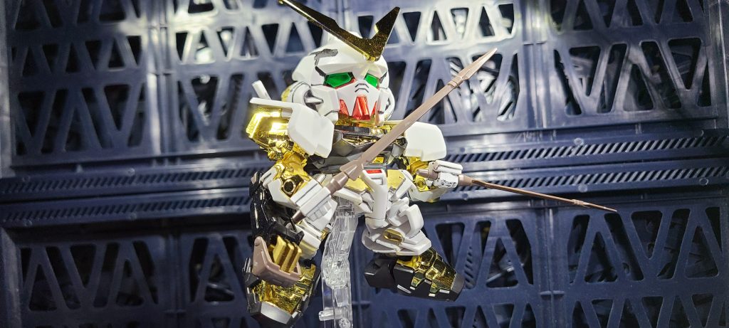 ミナ『我がサハク家が開発したアストレイ、世に放たれたこの機体こそが───』『新たな支配のための力となるのだ!!』アストレイ1巻リマスターの謎装備ゴールドフレームで〆破損してなかったら本当にこんな装備になっていたんでしょうかね?近接特化すぎるでしょw投稿してない過去作もたくさんあるんでまた投稿したいと思います。ではっ!