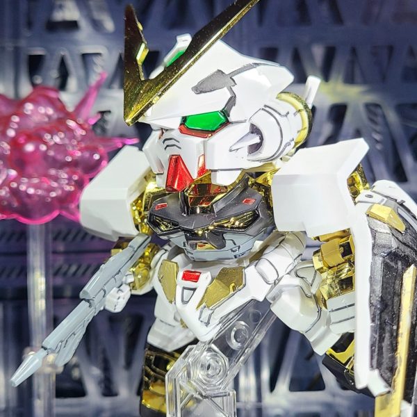 BB戦士アストレイゴールドフレーム