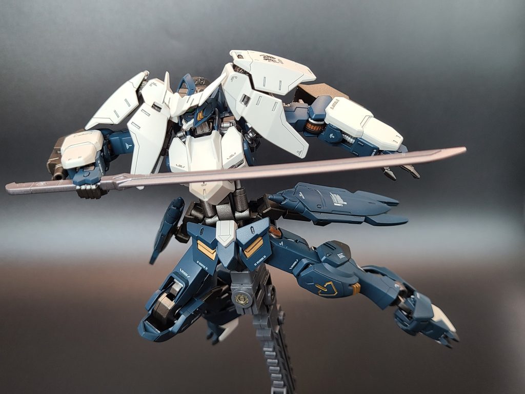 ポン刀第6形態は追加装甲が武士の甲冑みたいな印象でかっこいいですね