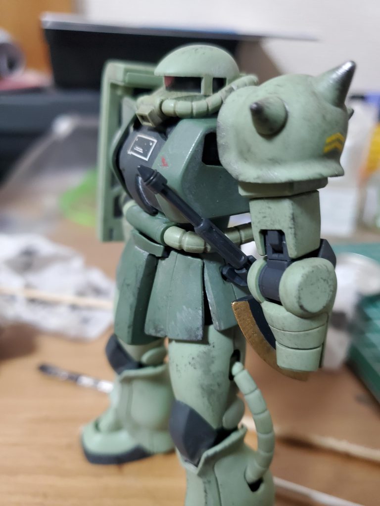 チッピングとドライブラシで塗装剥がれを表現使用ツール本体メラミンスポンジ、焼鉄色、シルバー武器ドライブラシ、チタンシルバー最後まで見ていただき、ありがとうございました