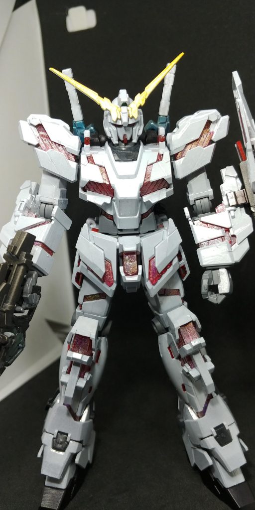 今回のガンダムマーカー【ニューホワイト×Ｇメッキシルバー】、Ｇイエロー、Ｇグレー、【ヘビーガンメタ×Ｇメタブルー×シャインシルバー】、ジオングレー、【コスモメタブルー×Ｇブラック×ロイヤルメタレッド】、メタリックダークブルー、【Ｇブラック×Ｇゴールド】、ヘビーガンメタリック、ロイヤルメタレッド、ホロレッド、ホロイエロー水性ホビーカラー ワインレッド[inﾏｰｶｰ]