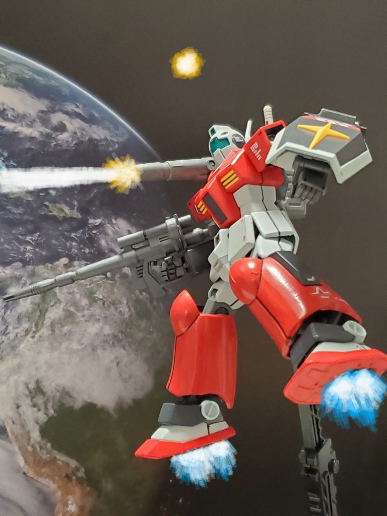 この機体はガンキャノンと同様の高初速型ロケット砲1門とビームライフルを装備、脚部に増加装甲も取り付けられ対弾性にも優れている😊✨この機体の配備により第4小隊は安定した前衛ジム3機に後衛ジムキャノンのフォーメーションを確立したのである😔🎵