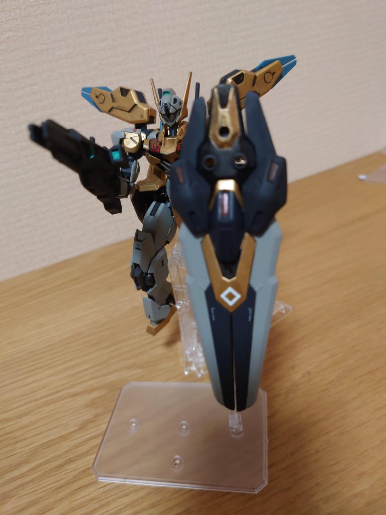 黄金の魔女–4枚目/制作者：@VFR53622