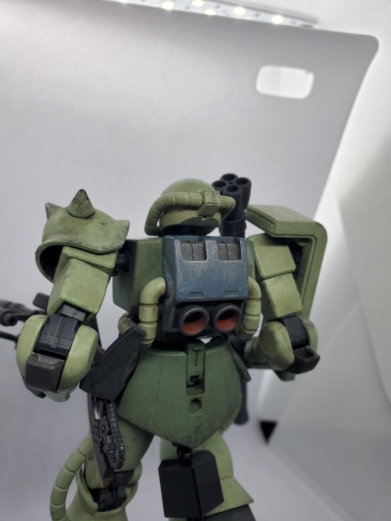 ホワイトのウェザリングマスターを使って塗料の退色表現をしてみました