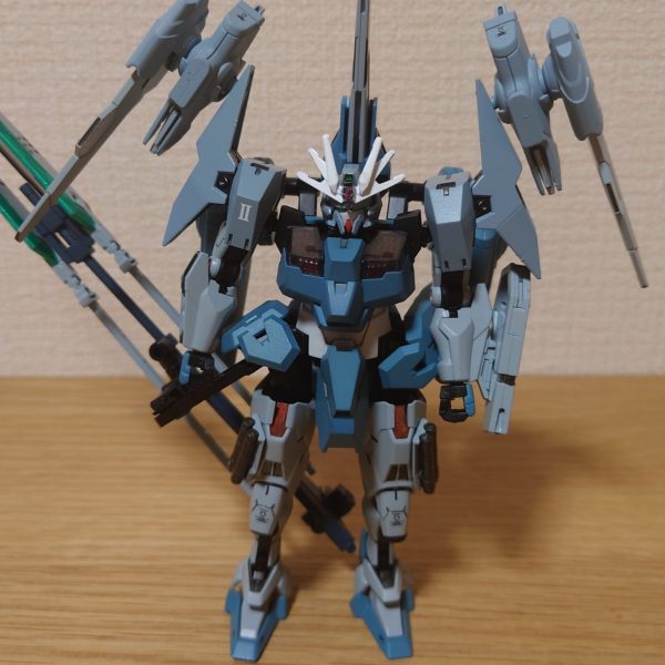 槍持つ選ばれた者の翼