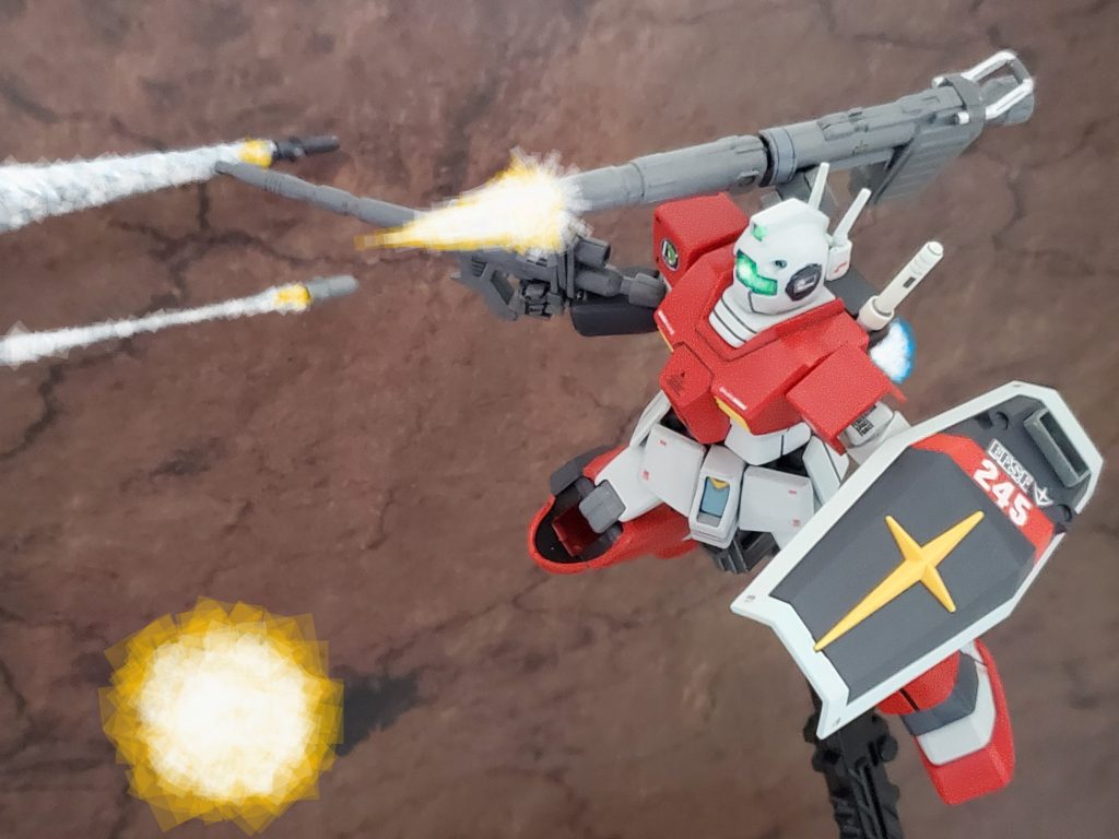 狭い要塞内部での戦闘❕どこから敵機が現れるか判らない状況で、小隊連携力の高い第4小隊は数々の戦闘をくぐり抜けていく~👊✨