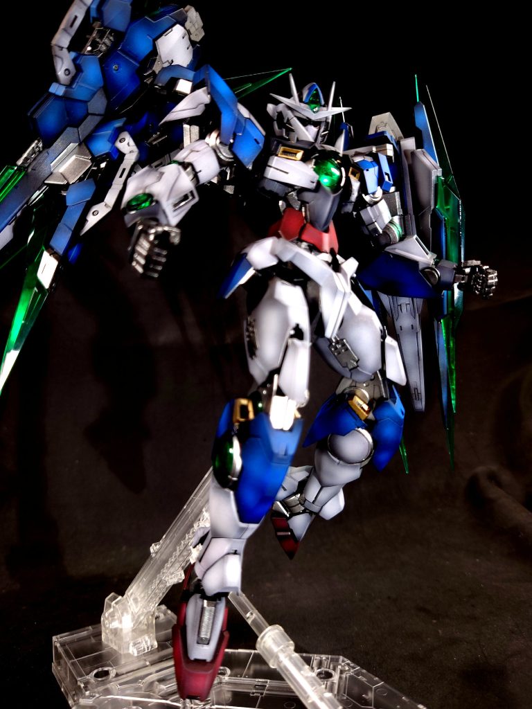 MGダブルオークアンタＦセイバー–8枚目/制作者：やっすおう