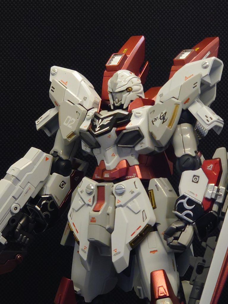 照明で色合いが変わってますがGXメタルレッドで塗装してあります。