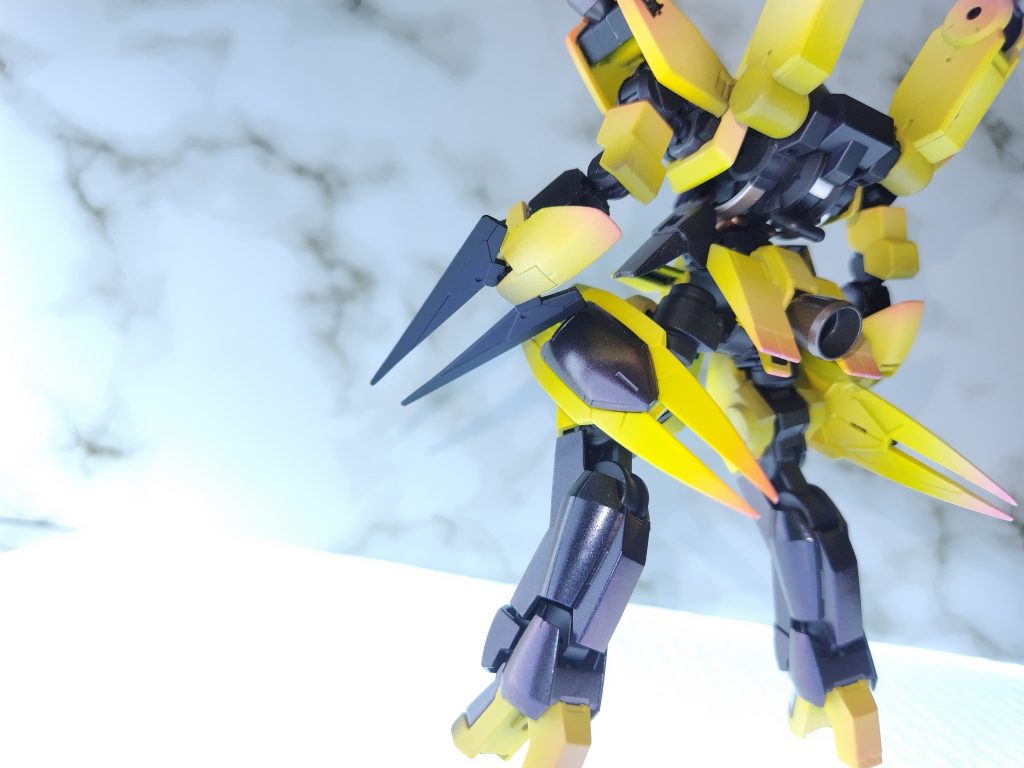 今回のグレイズはボークスで開催中のファレホペイントコン提出用に作りました。。期限を決めて制作する難しさもありました。。現在秋葉原のボークスホビー天国2に出張してます。。