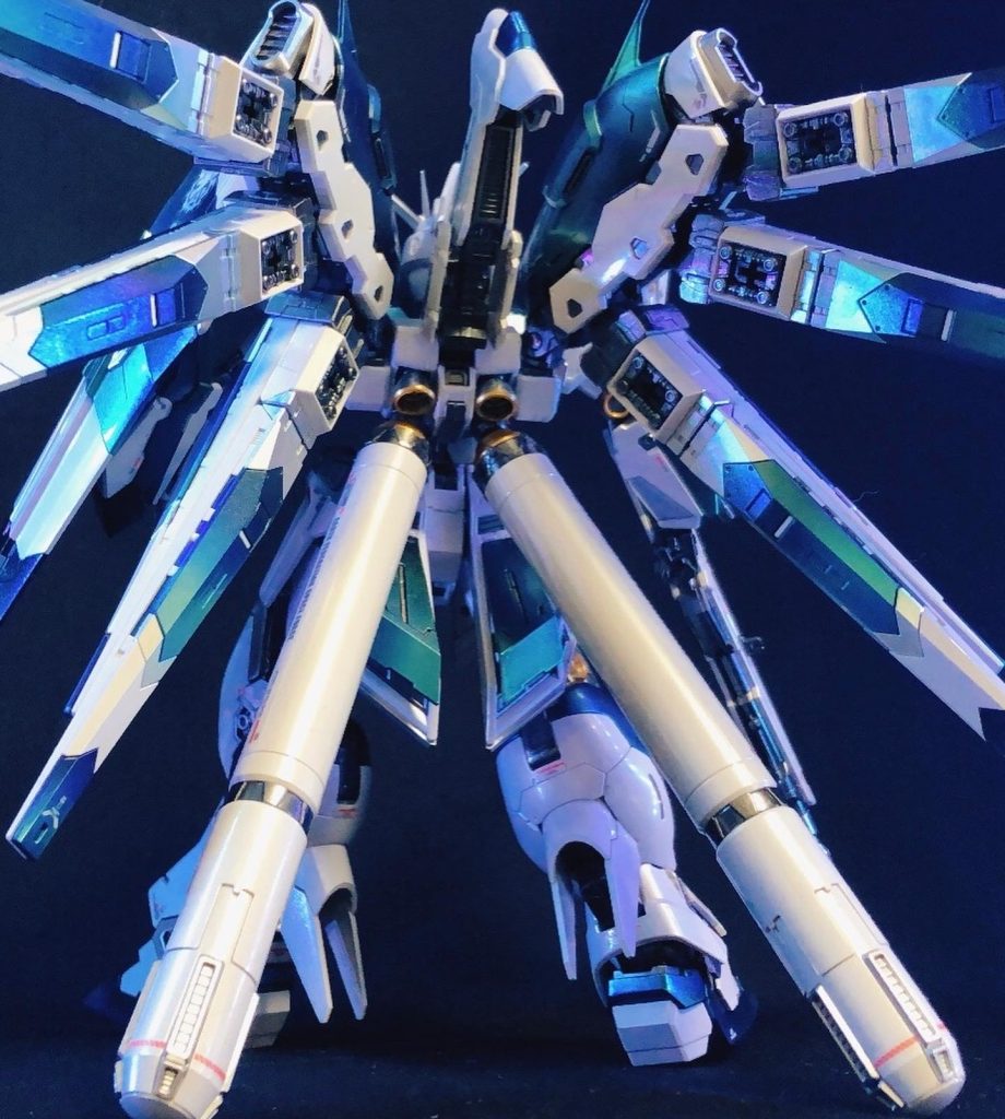 RG Hi-νGUNDAM “Aurora”–5枚目/制作者：Ken