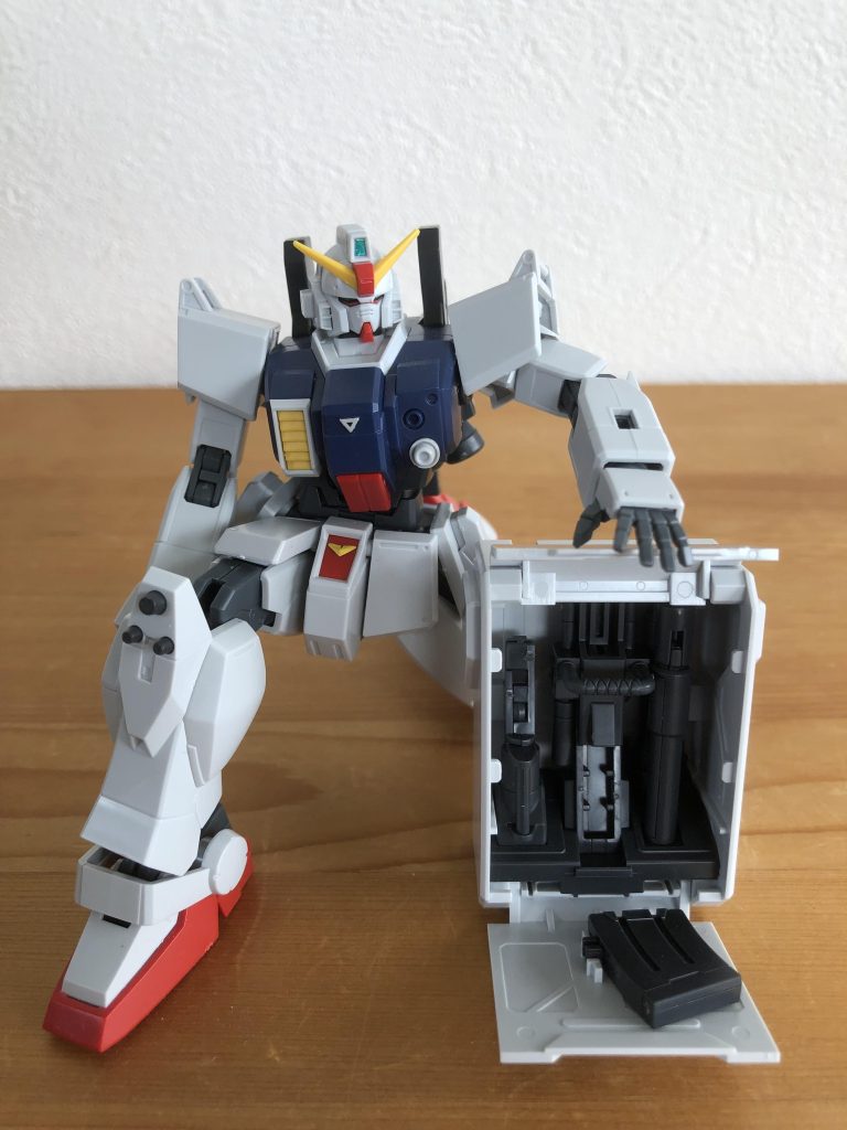 コンテナの収納ギミック良いですね。