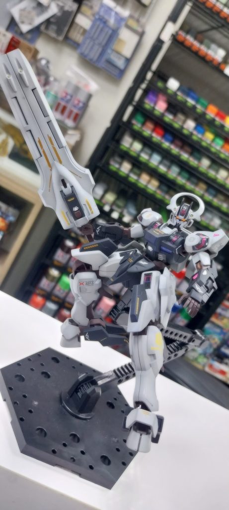 ガンダム・シュバルゼッテ–3枚目/制作者：MF