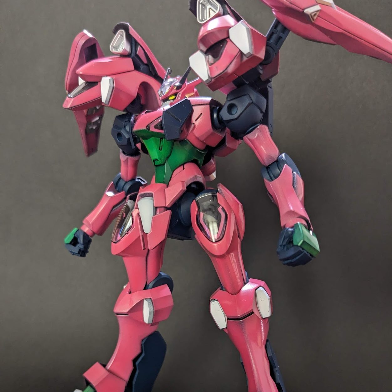 HG ガンダムファラクト（バストール・カラー）｜EiRiさんのガンプラ