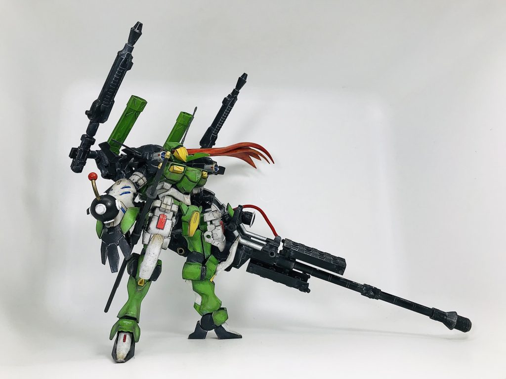 全体像遠目から見たら結構イケてる？？ちょっとカッコよさげ🙄あ…そうそう…ケロロ軍曹のED曲「僕らの合言葉」…もう15年も前の曲ですが…この曲を聴くと…子供が小さかった頃を思い出して…今でも泣いてしまいます…メロディ、歌詞ともに素晴らしい曲なので…全国のお父さんは是非YouTubeででも聴いてみてください😭ギャグアニメ？侵略アニメ？とは思えない名曲ですちなみに私が一番好きな ケロロ軍曹の歌は、元プロレスラーの小川直也さんが歌ってる「勝手に侵略者」です🐸