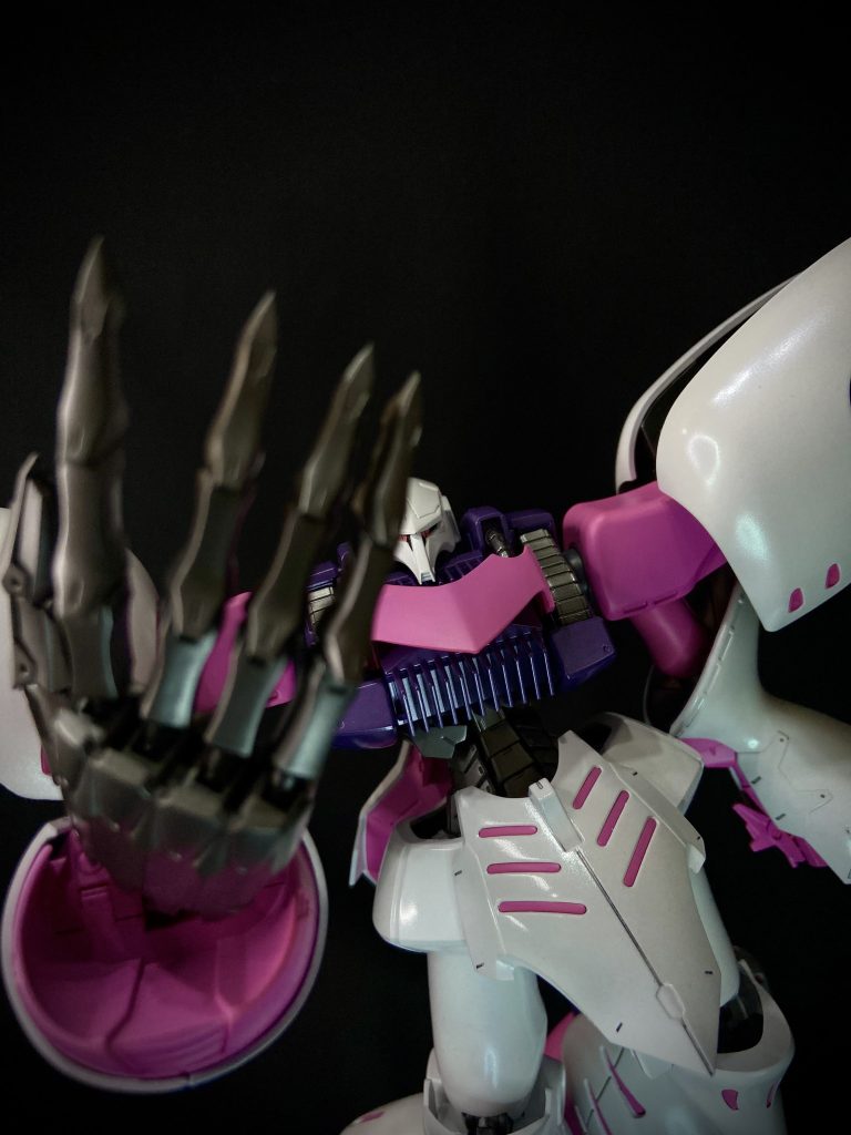 光沢仕上げは雑なところを誤魔化せないのが難しいですね、まだまだ勉強中です。ご覧いただきありがとうございました!