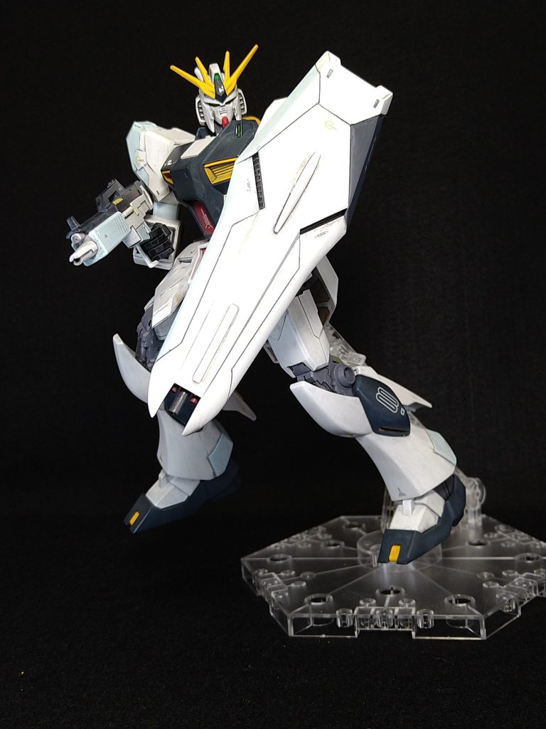 シールド塗りわけしたんですが白とびしちゃってますね・・・