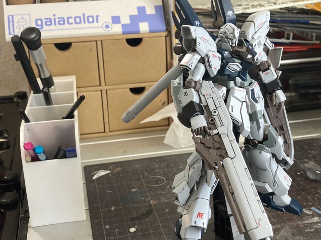 やったことと言えばエングレーブを削り落としたくらいです