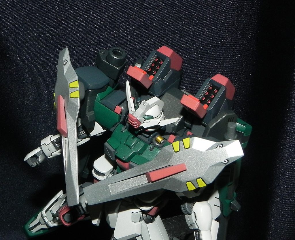 改修型なんだからそこまで邪魔にならなさそうなシールドもつけてみました