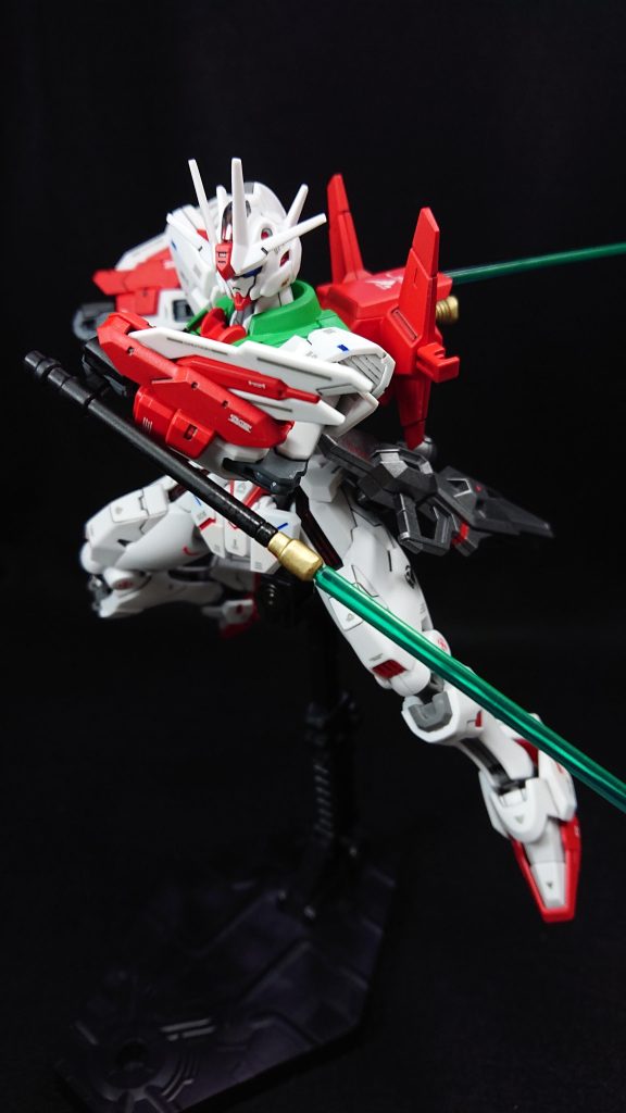 今回は近接戦型ということもあり、あまり盛らずシンプルにまとめてみましたシールドが無い分はトンファーをぐるぐる回して攻撃を防ぐようにしますw