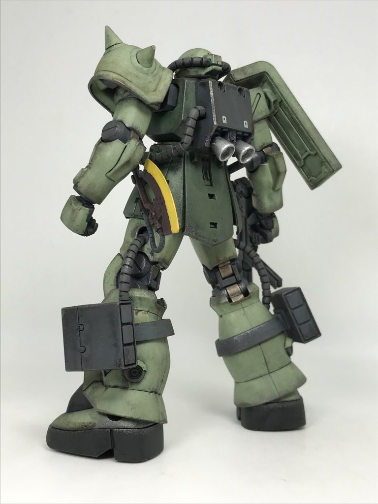 バックショットヒートホークとバーニアは筆塗りでちゃちゃっと塗装しとります