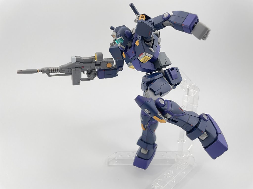 腹部とつま先の可動には驚きました。塗装はゴリゴリ剥げますが動かすの楽しい!