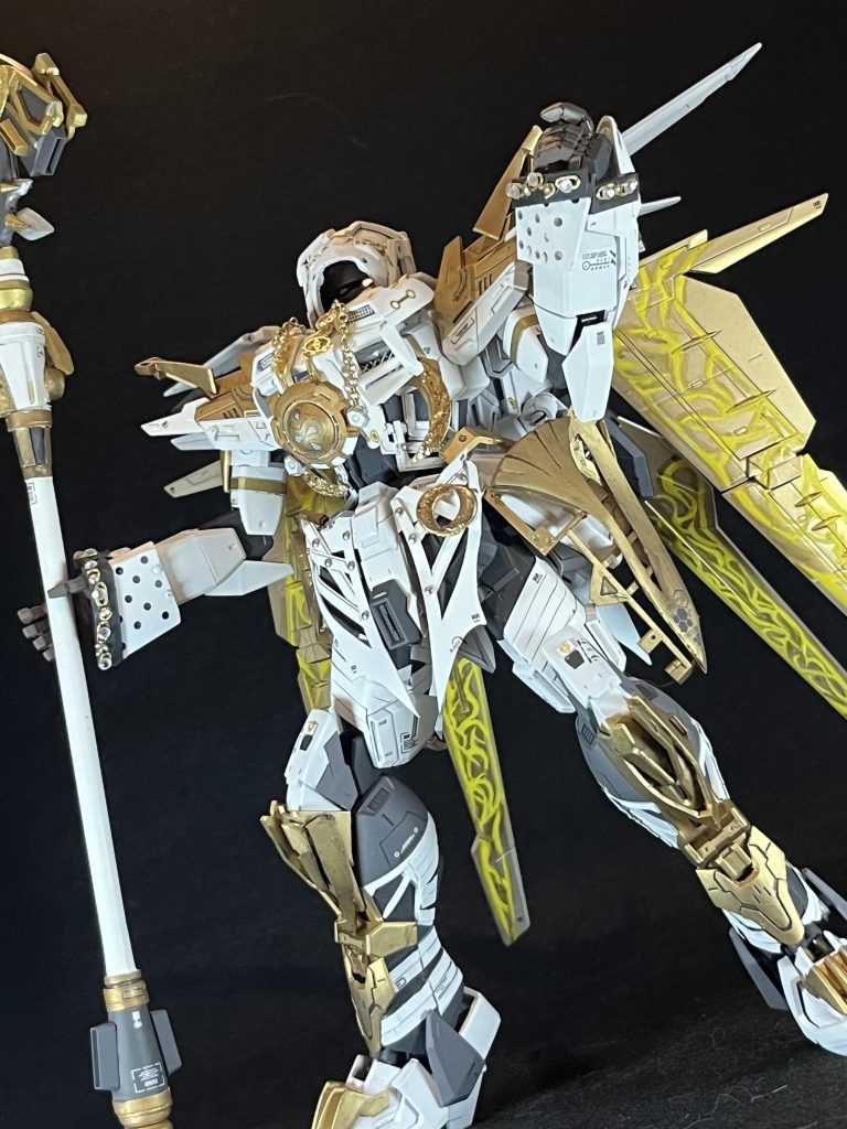 超必殺技ボイス・フロム・アビス。相手の時を止めて攻撃をぶち当てる技。スタープラチナ・ザ・ワールドを彷彿とさせる演出がカッコいいです。「わが深淵に飲まれよ!」