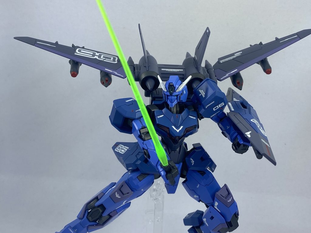 サーベルは緑のが似合います。